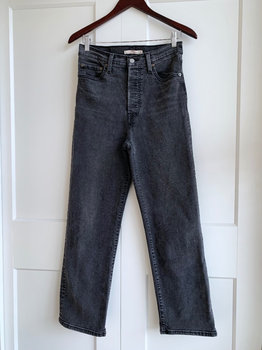 Levi's Ribcage Straight Ankle Leg High Rise Women's Size 28 with 29 Inseam